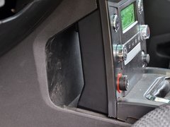 2013款 2.4L 手动 两驱汽油至尊版