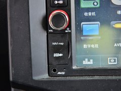 2013款 2.4L 手动 两驱汽油至尊版