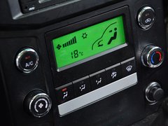 2013款 2.4L 手动 两驱汽油至尊版