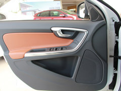 2014款 T5 2.0T 自动 智雅版