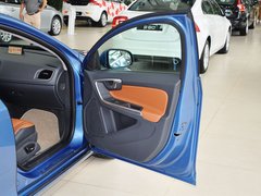 2014款 T5 2.0T 自动 智雅版
