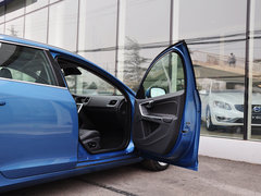 2014款 改款 2.0T 自动 T5 智雅版