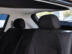 2015款 2.0L 自动 两驱版GL 5座