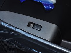 2015款 2.0L 自动 两驱版GL 5座
