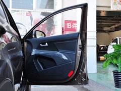 2015款 2.0L 自动 两驱版GL 5座