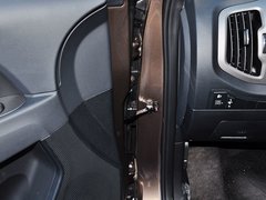 2015款 2.0L 自动 两驱版GL 5座