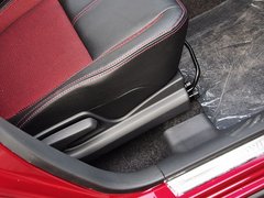 2013款 1.5L 自动20周年限量版