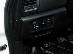 2014款 1.4L 手动天窗导航版 国V