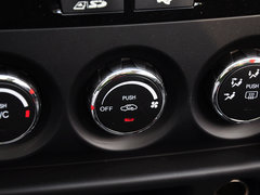 2014款 1.4L 手动天窗导航版 国V