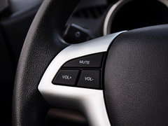 2014款 1.4L 手动天窗导航版 国V