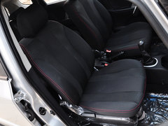 2014款 1.4L 手动天窗导航版 国V