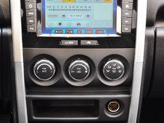 2014款 1.4L 手动天窗导航版 国V