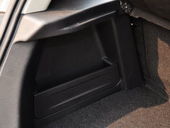 2014款 1.4L 手动天窗导航版 国V