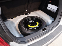 2014款 1.4L 手动天窗导航版 国V