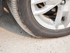 2014款 1.4L 手动天窗导航版 国V