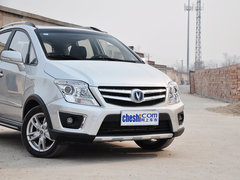 2014款 1.4L 手动天窗导航版 国V