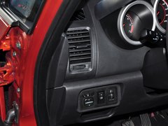 2014款 1.4L 手动运动版 国V
