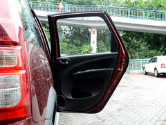 2013款 1.6L 手动 尊享型 5座
