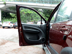2013款 1.6L 手动 尊享型 5座