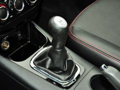 2013款 1.6L 手动 尊享型 5座
