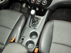 2013款 1.6L 手动 尊享型 5座