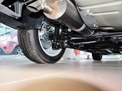 2013款 2.0L 自动 经典版 5座
