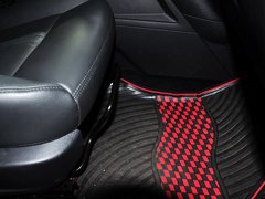 2013款 2.0L 自动 经典版 5座