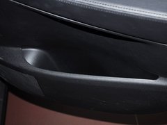 2013款 2.0L 自动 经典版 5座