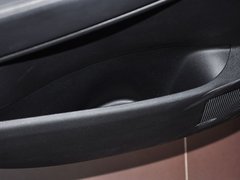 2013款 2.0L 自动 经典版 5座