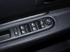 2013款 2.0L 自动 经典版 5座