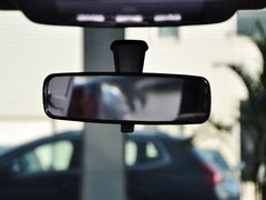2013款 2.0L 自动 经典版 5座