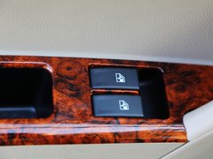 2013款 1.5L 手动 豪华型 7座