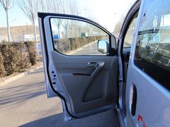 2013款 1.5L 手动 豪华型 7座