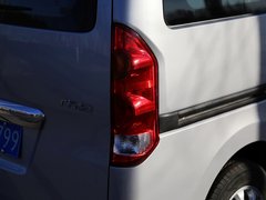 2013款 1.5L 手动 豪华型 7座
