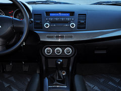 2013款 1.6L 手动 舒适型