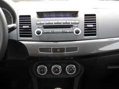 2013款 1.8L CVT 豪华型 国IV