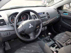 2013款 1.8L CVT 豪华型 国IV