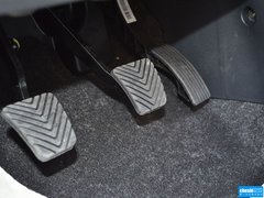 2013款 1.8L CVT 豪华型 国IV