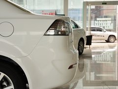 2013款 1.8L CVT 豪华型 国IV