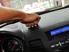 2013款 1.8L CVT 豪华型 国IV