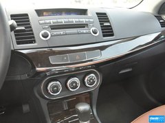 2013款 1.8L CVT 豪华型 国IV