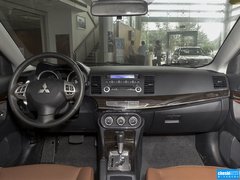 2013款 1.8L CVT 旗舰型 国IV