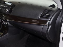 2013款 1.8L CVT 旗舰型 国V