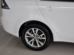 2013款 1.8L CVT 旗舰型 国V