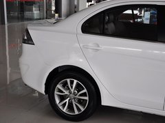 2013款 1.8L CVT 旗舰型 国V