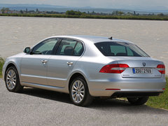 2013款 1.4T 手动 绅仕版