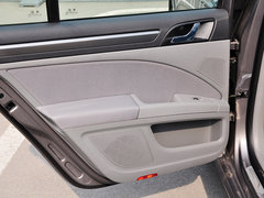 2013款 1.4T DSG 绅仕版