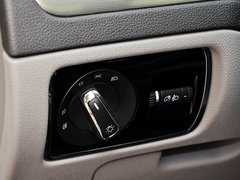 2013款 1.4T DSG 绅仕版