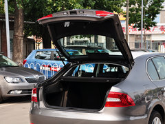 2013款 1.4T DSG 绅仕版
