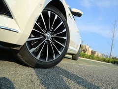 2013款 1.4T DSG 绅仕版